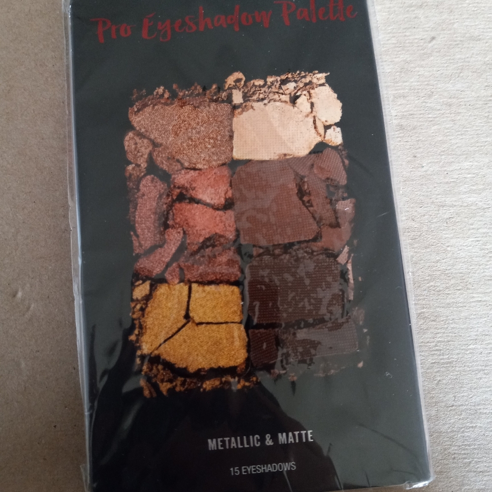 Eyeshadow pallette